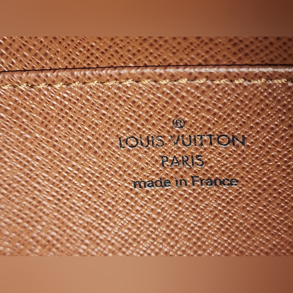 Louis Vuitton Brown Astrid Monogram Wallet - Picture 11 of 14